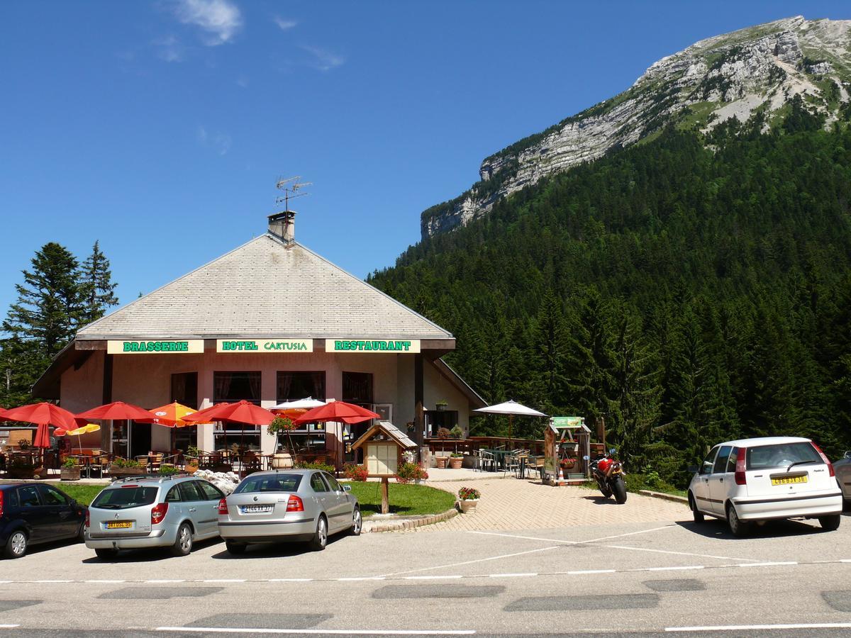 Hotel Cartusia Sarcenas Exterior foto